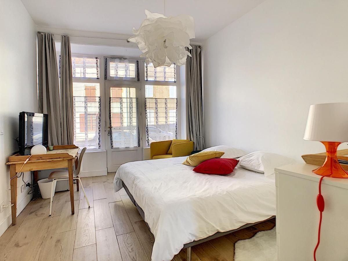 Chambre De Charme A Saulieu Bagian luar foto